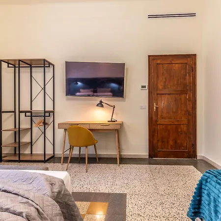 Apartman Housmart Emilia Levante 98 *