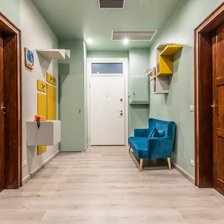 Housmart Emilia Levante 98 Apartment