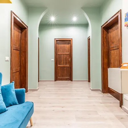 Apartman Housmart Emilia Levante 98 *