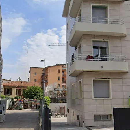 Housmart Emilia Levante 98 * Boloňa