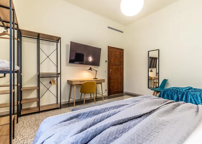 Housmart Emilia Levante 98 *