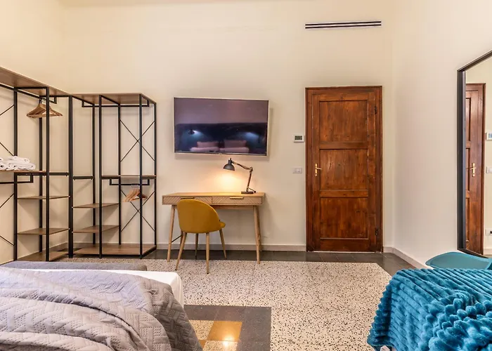 Διαμέρισμα Housmart Emilia Levante 98 *